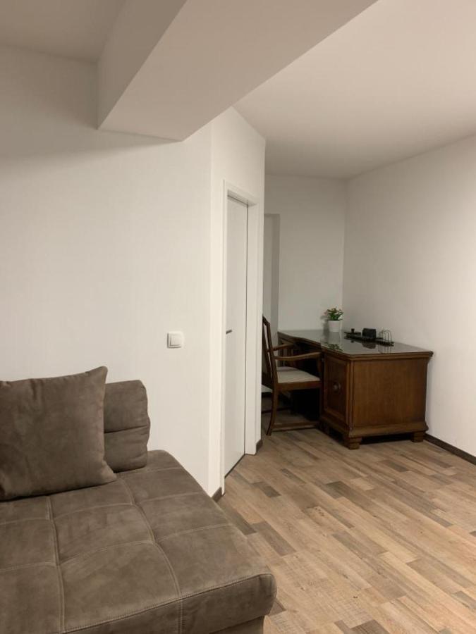 Lovely Share Apartment Aachener Weiher Кёльн Экстерьер фото